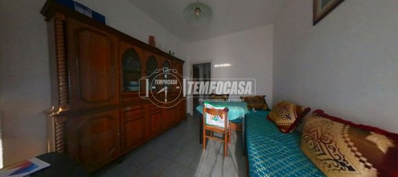 2 bedrooms Apartment in Turin, Italy No. 354964 6