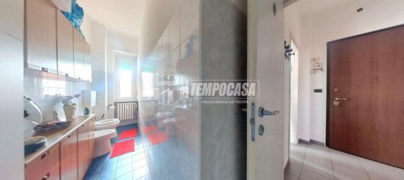 2 bedrooms Apartment in Turin, Italy No. 354964 11