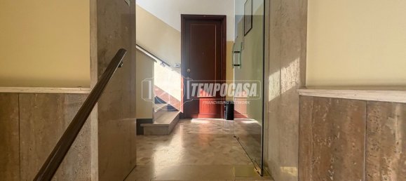 2 bedrooms Apartment in Turin, Italy No. 354964 21