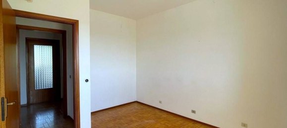 4-Zimmer Wohnung in Pordenone, Italy, Nr. 258995 26