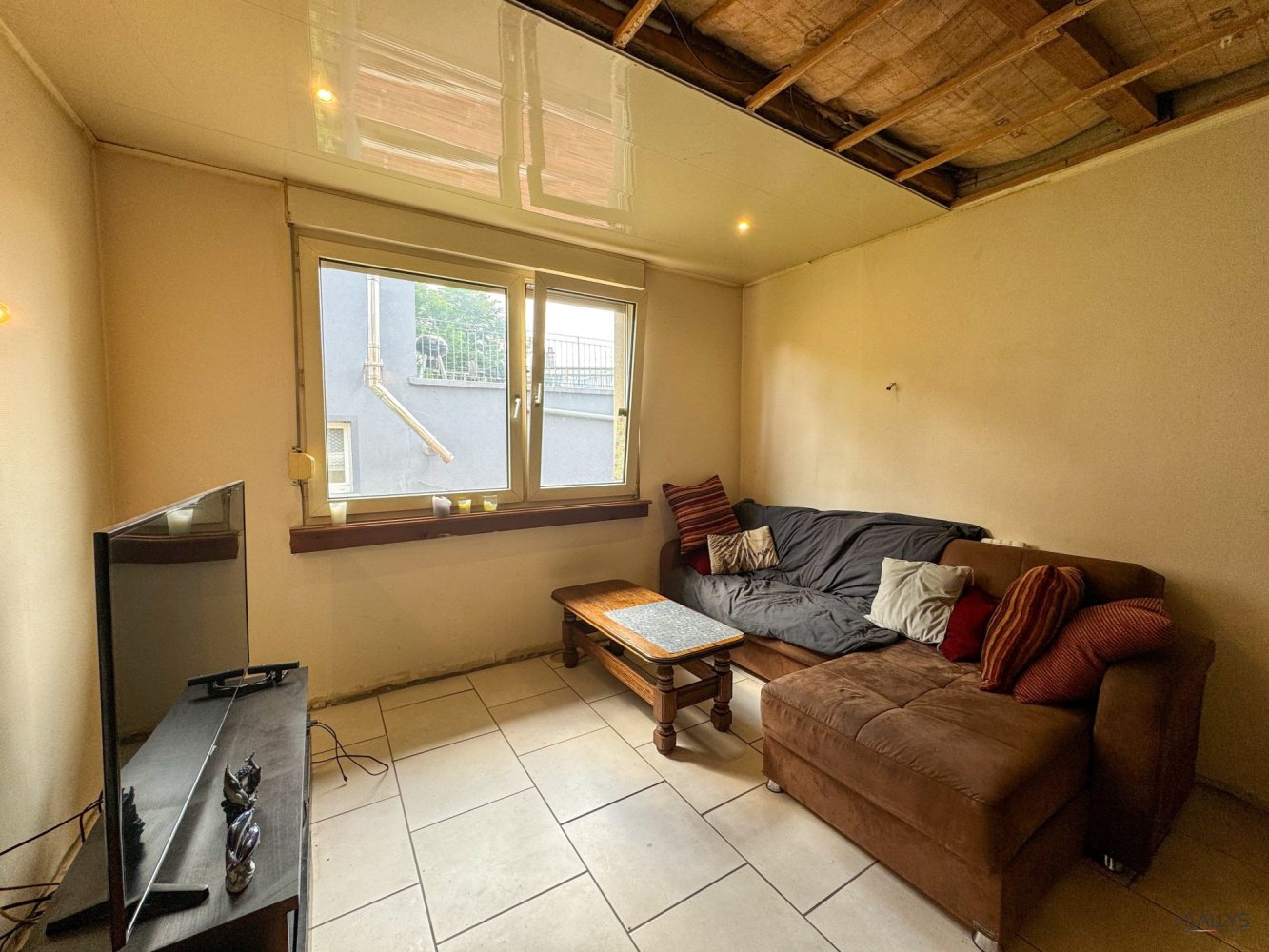 Casa de 4 dormitorios en Hayange, France No. 245666