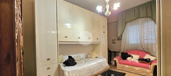 4 rooms Apartment in Palermo, Italy No. 9245 10