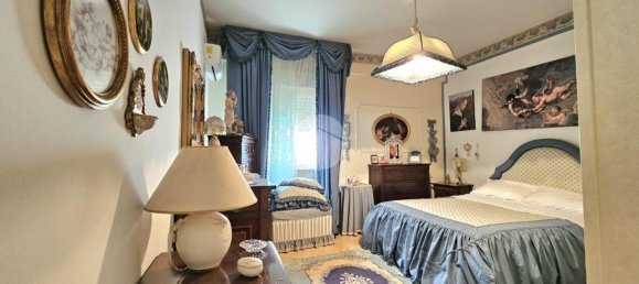 4 rooms Apartment in Palermo, Italy No. 9245 9