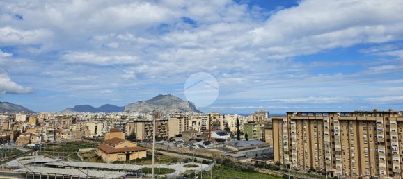 4 rooms Apartment in Palermo, Italy No. 9245 16