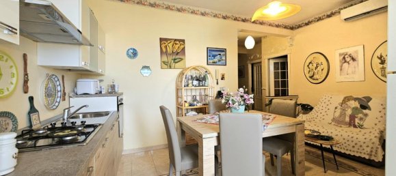 4 rooms Apartment in Palermo, Italy No. 9245 28