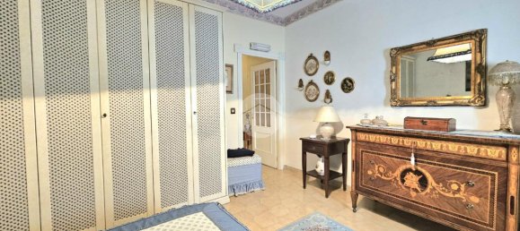 4 rooms Apartment in Palermo, Italy No. 9245 7