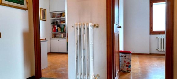 8غرفة منزل في Barberino di Mugello, Italy رقم 92703 17