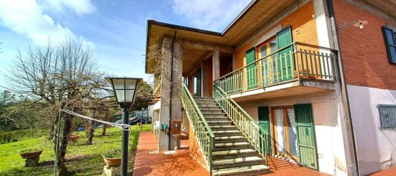 8غرفة منزل في Barberino di Mugello, Italy رقم 92703 5