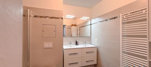 2 chambres Appartement à Le Plessis-Robinson, France No. 292641 4