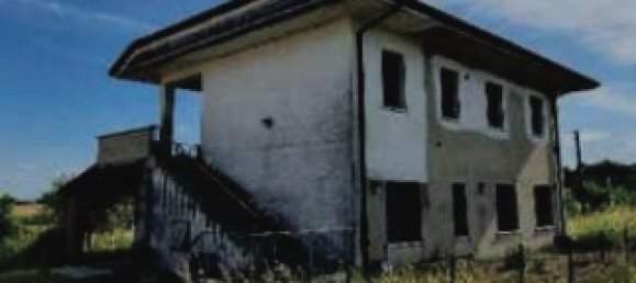 2 rooms House in Nogara, Italy No. 329348 9