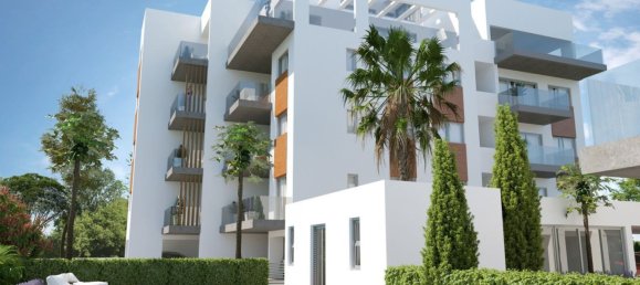 3 bedrooms Penthouse in Limassol, Cyprus No. 31398 6