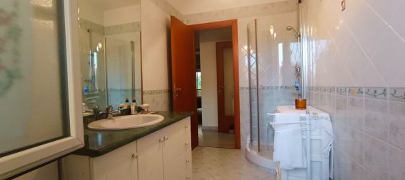 Apartamento de 5 dormitorios en Villaricca, Italy No. 334770 17