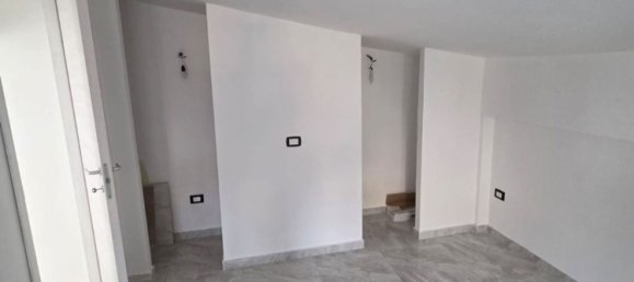 2 bedrooms Apartment in Naples, Italy No. 327744 18