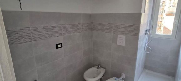 2 bedrooms Apartment in Naples, Italy No. 327744 30
