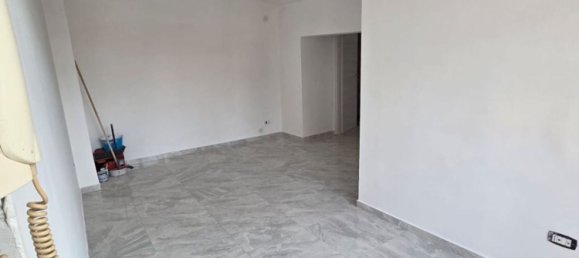 2 bedrooms Apartment in Naples, Italy No. 327744 8