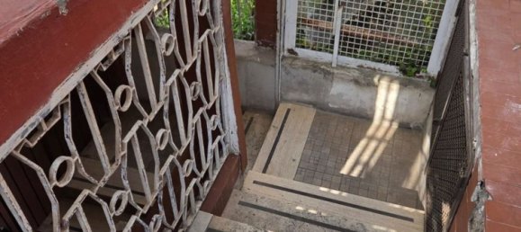 2 bedrooms Apartment in Naples, Italy No. 327744 2