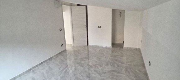 2 bedrooms Apartment in Naples, Italy No. 327744 16