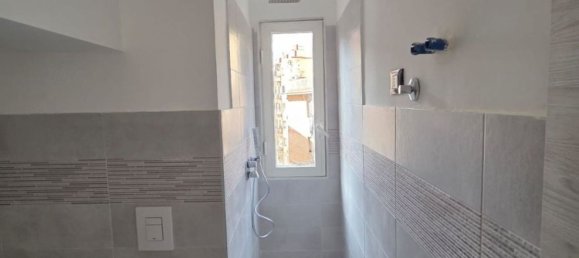 2 bedrooms Apartment in Naples, Italy No. 327744 26