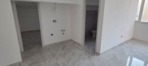 2 bedrooms Apartment in Naples, Italy No. 327744 12
