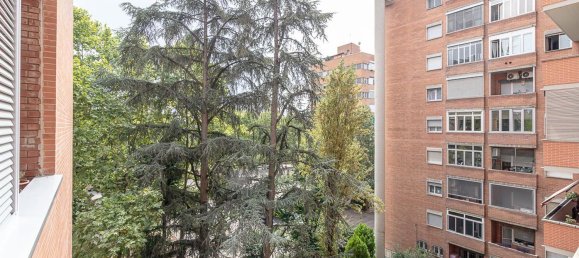 Apartamento de 4 dormitorios en Bologna, Italy No. 330610 8