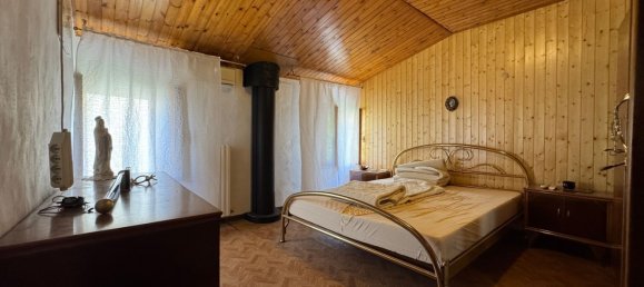 5 bedrooms House in Ferrara, Italy No. 337423 25