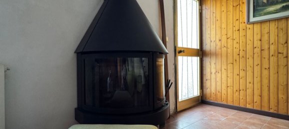 5 bedrooms House in Ferrara, Italy No. 337423 5