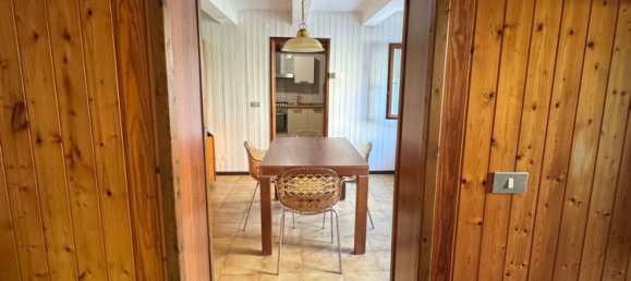 5 bedrooms House in Ferrara, Italy No. 337423 6