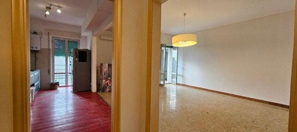 Квартира с 3 комнатами в Удине, Италия № 304347 3