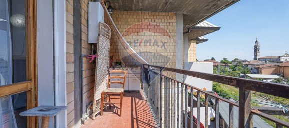 3 rooms Apartment in Curno, Italy No. 267929 9