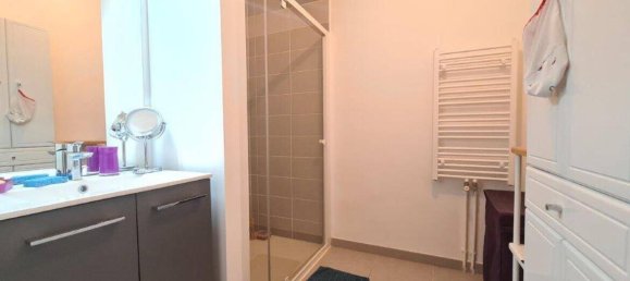 2 Schlafzimmer Wohnung in Tours, France, Nr. 74478 9