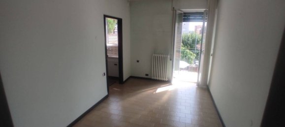 Apartamento de 2 dormitorios en Chiaravalle, Italy No. 325764 12