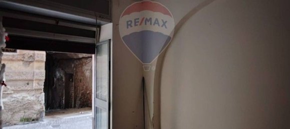 16m² Commercial property in Minturno, Italy No. 324054 3