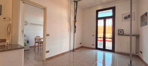 2 Schlafzimmer Wohnung in Vigevano, Italy, Nr. 229810 8