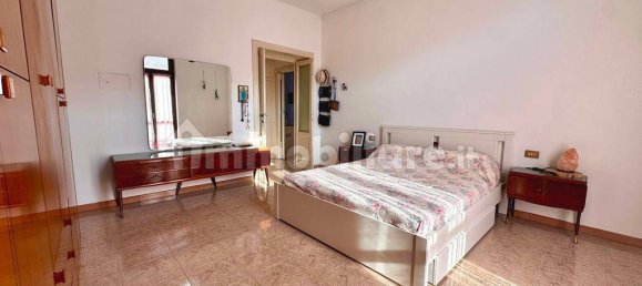 2 Schlafzimmer Wohnung in Vigevano, Italy, Nr. 229810 18