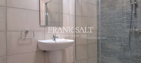 Apartamento de 2 dormitorios en San Gwann, Malta No. 7948 10