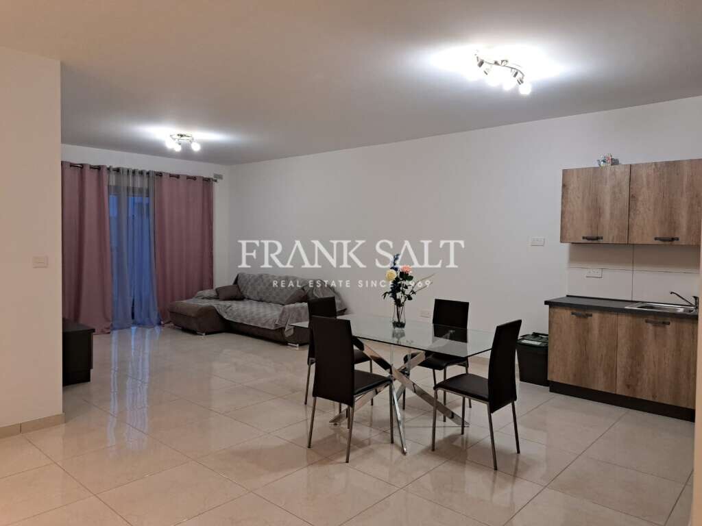 Apartamento de 2 dormitorios en San Gwann, Malta No. 7948