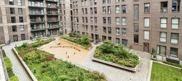 3 Schlafzimmer Wohnung in Upton Park, United Kingdom, Nr. 11407 2