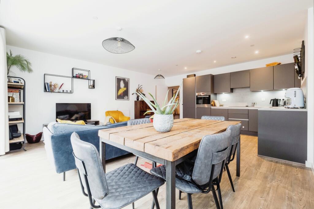 3 Schlafzimmer Wohnung in Upton Park, United Kingdom, Nr. 11407