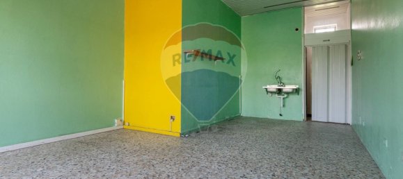 1 room Commercial property in Cairate, Italy No. 265357 4