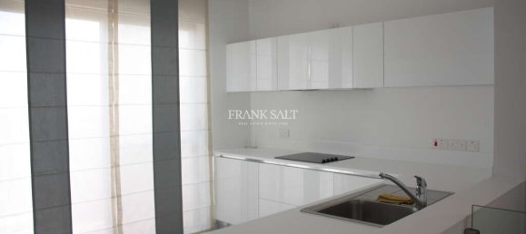 3 bedrooms Penthouse in Sliema, Malta No. 6533 3