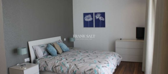 3 bedrooms Penthouse in Sliema, Malta No. 6533 16