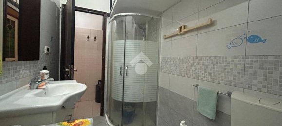 2 bedrooms Apartment in Genoa, Italy No. 78151 12