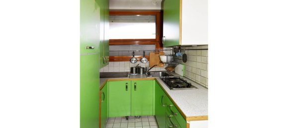 1 bedroom Apartment in Rho, Italy No. 370610 2