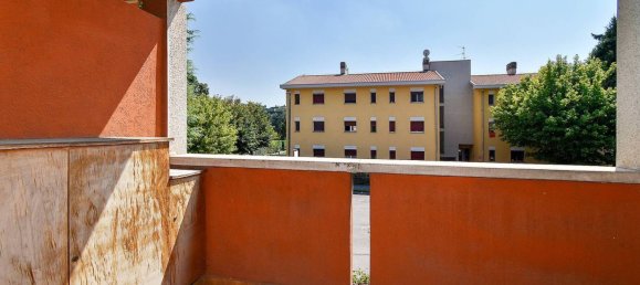 1 bedroom Apartment in Rho, Italy No. 370610 9
