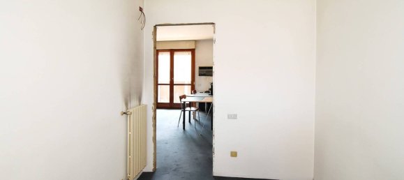 1 bedroom Apartment in Rho, Italy No. 370610 6