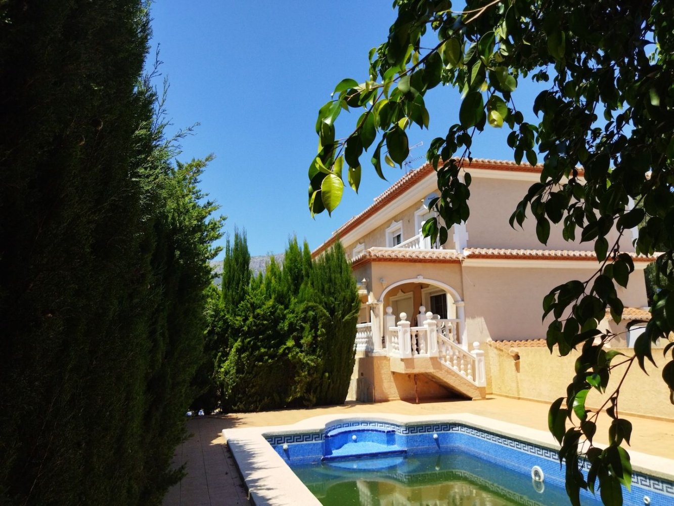 Villa de 6 dormitorios en Calpe, Spain No. 288012