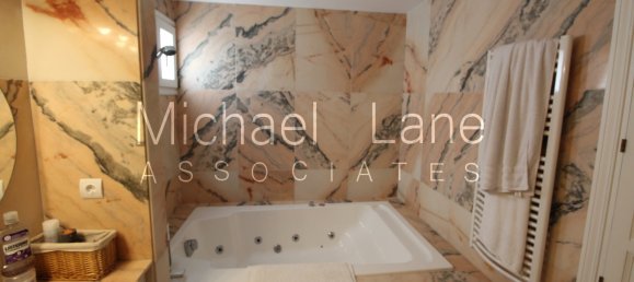 5 Schlafzimmer Villa in San Roque, Spain, Nr. 29189 25