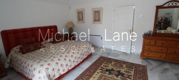 5 Schlafzimmer Villa in San Roque, Spain, Nr. 29189 26