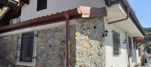 2 bedrooms Villa in Soldano, Italy No. 220060 3