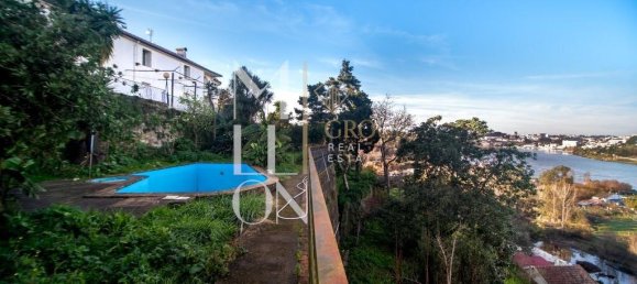 5 bedrooms Castles in Avintes, Portugal No. 38089 2